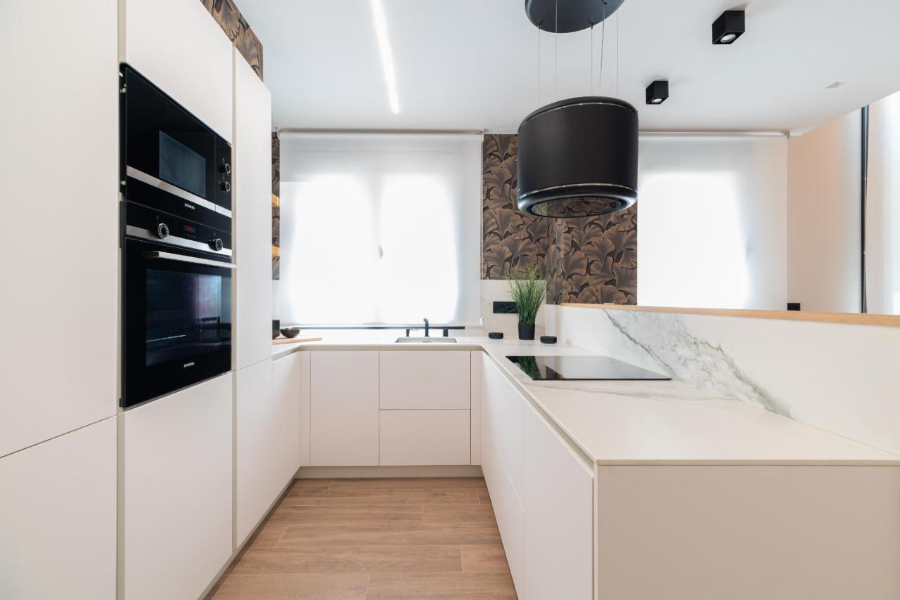 Espectacular Duplex Centrico Con Parking Apartment Vigo Luaran gambar
